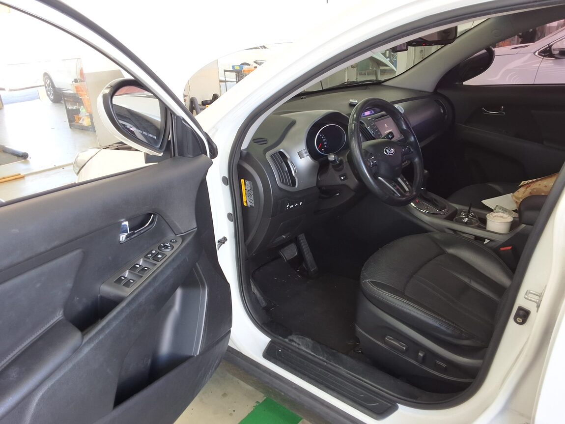 KIA THE NEW SPORTAGE R DIESEL R2.0 2WD PRESTIGE 2014 - zdjęcie 10