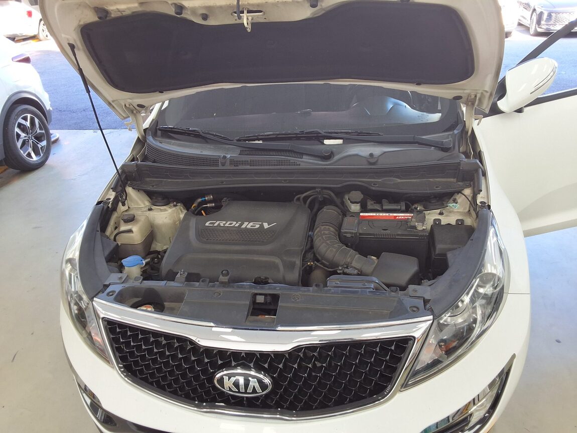 KIA THE NEW SPORTAGE R DIESEL R2.0 2WD PRESTIGE 2014 - zdjęcie 20