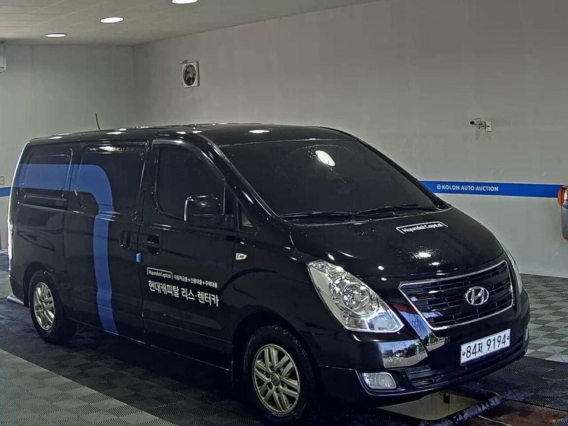 HYUNDAI GRAND STAREX 3-SEATER DIESEL VAN SMART 2016 - zdjęcie 3