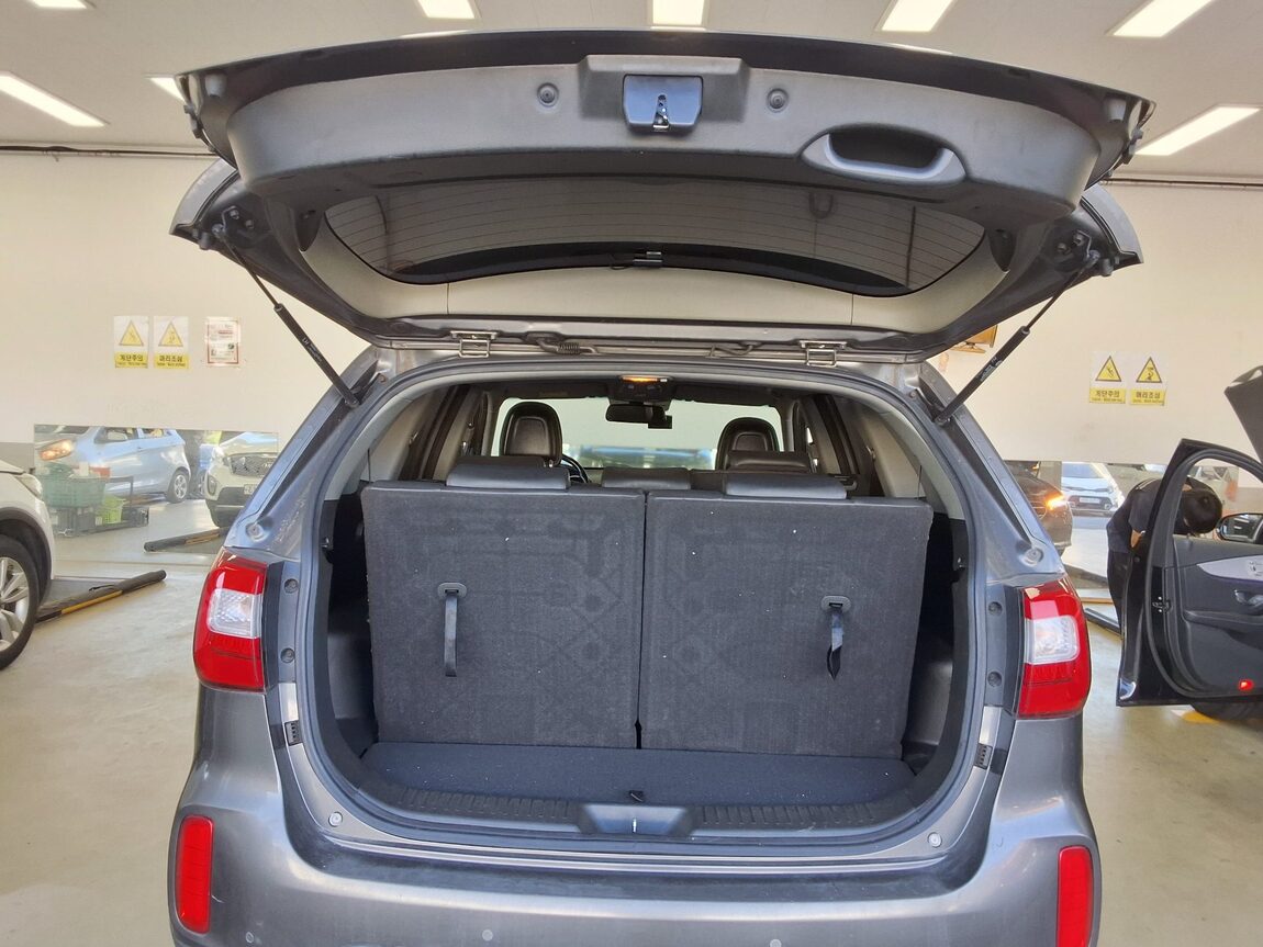 KIA NEW SORENTO R R2.0 2WD TLX SPECIAL 2013 - zdjęcie 15