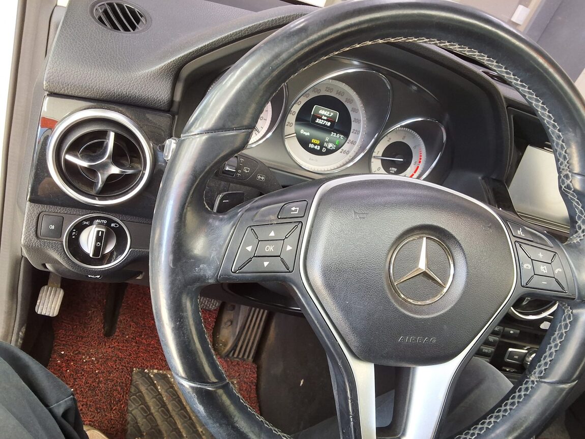 MERCEDES-BENZ GLK-CLASS GLK220 CDI 4MATIC PREMIUM 2014 - zdjęcie 23