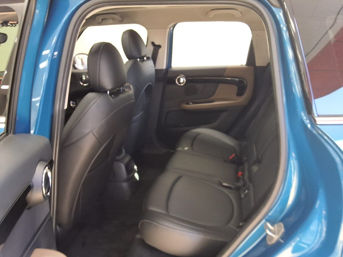 MINI COUNTRYMAN (2ND GEN) 2.0 D 2018 - zdjęcie 13