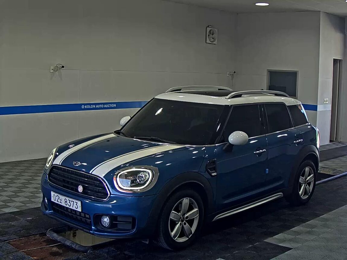MINI COUNTRYMAN (2ND GEN) 2.0 D 2018 - zdjęcie 2