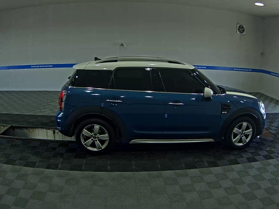 MINI COUNTRYMAN (2ND GEN) 2.0 D 2018 - zdjęcie 4