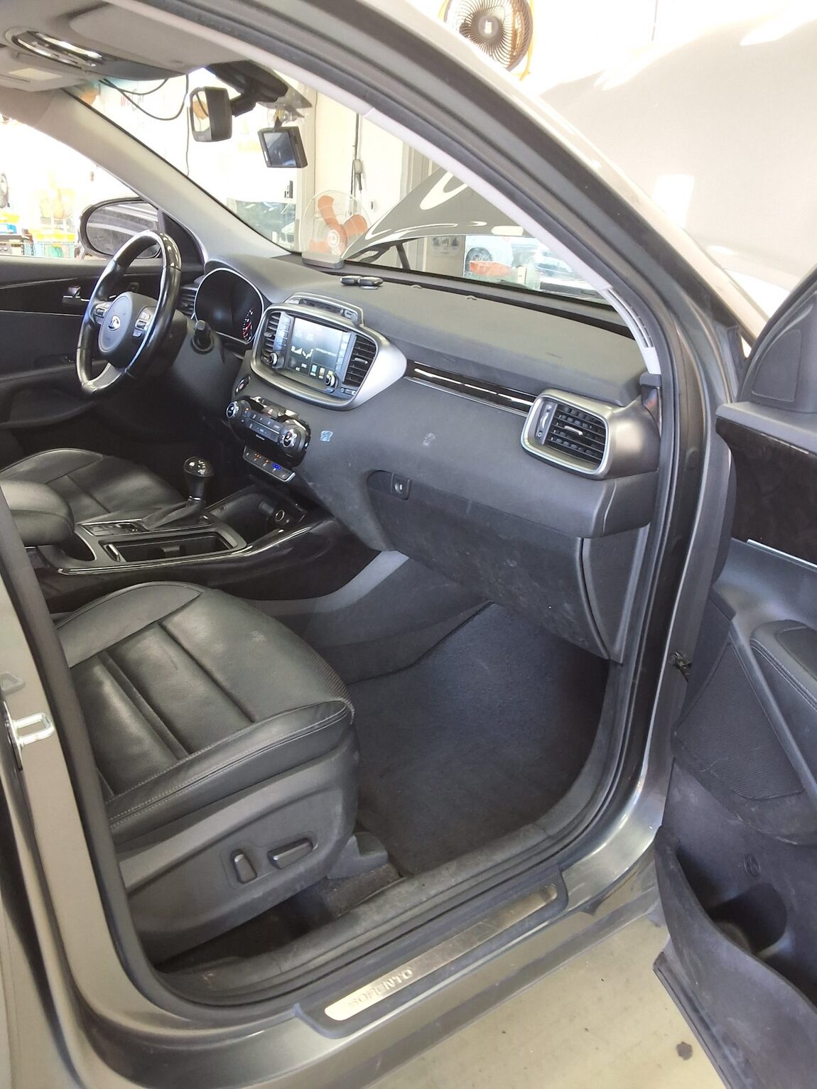 KIA ALL NEW SORENTO R2.0 2WD NOBLESSE SPECIAL 2015 - zdjęcie 14