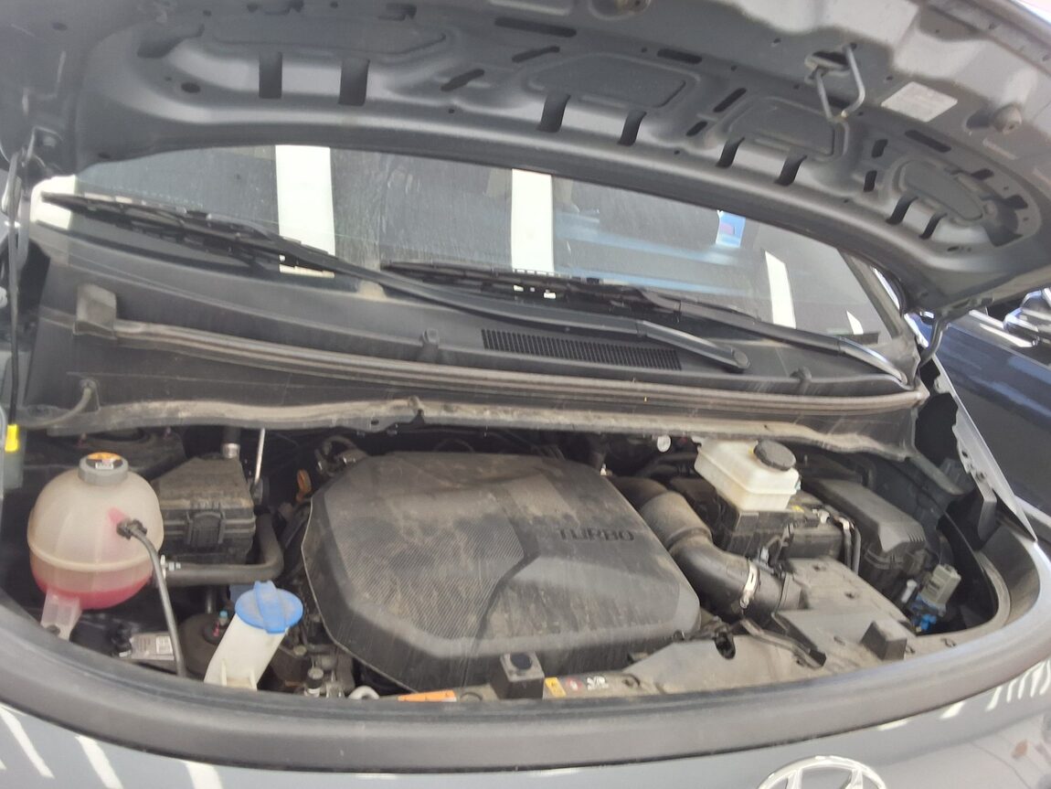 HYUNDAI STARIA 2.2 DIESEL CARGO 5-SEATER MODERN 2024 - zdjęcie 20