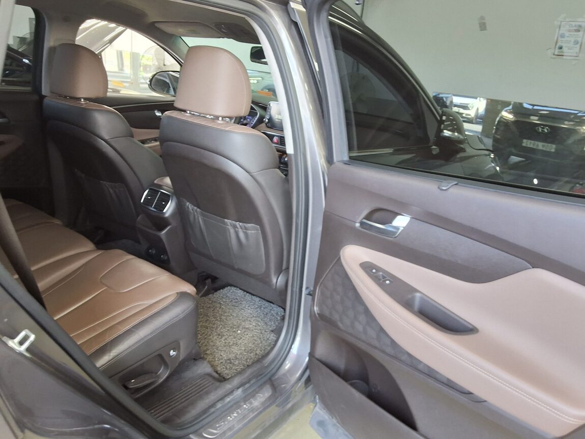 HYUNDAI SANTA FE (TM) R2.0 2WD PRESTIGE 2019 - zdjęcie 13