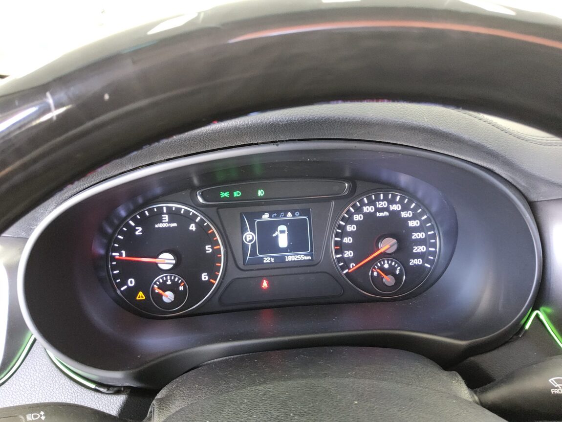 KIA ALL NEW SORENTO R2.0 2WD NOBLESSE 2015 - zdjęcie 9