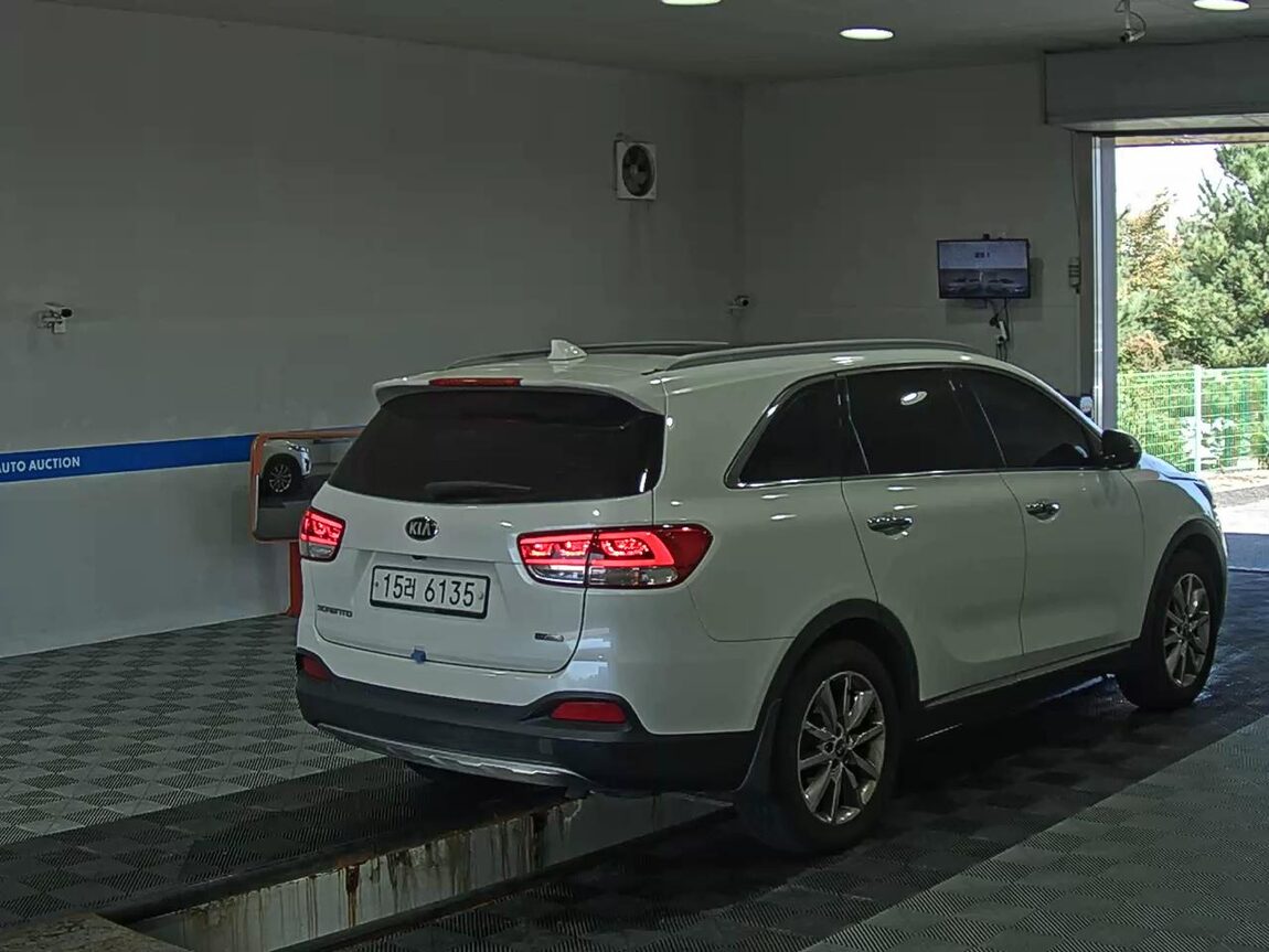 KIA ALL NEW SORENTO R2.0 2WD NOBLESSE 2015 - zdjęcie 5