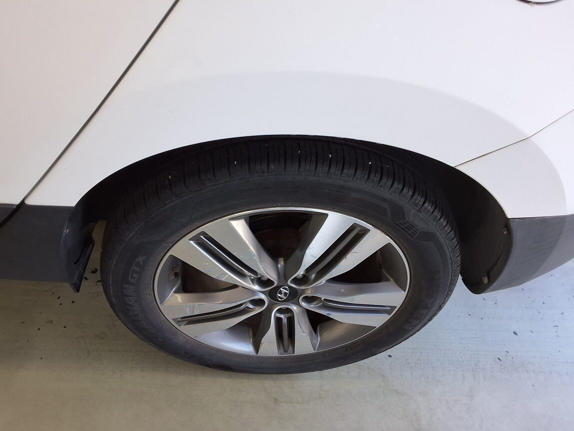 HYUNDAI NEW TUCSON ix DIESEL R2.0 2WD SMART SPECIAL 2015 - zdjęcie 21
