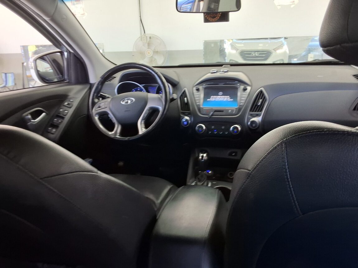 HYUNDAI NEW TUCSON ix DIESEL R2.0 2WD SMART SPECIAL 2015 - zdjęcie 11