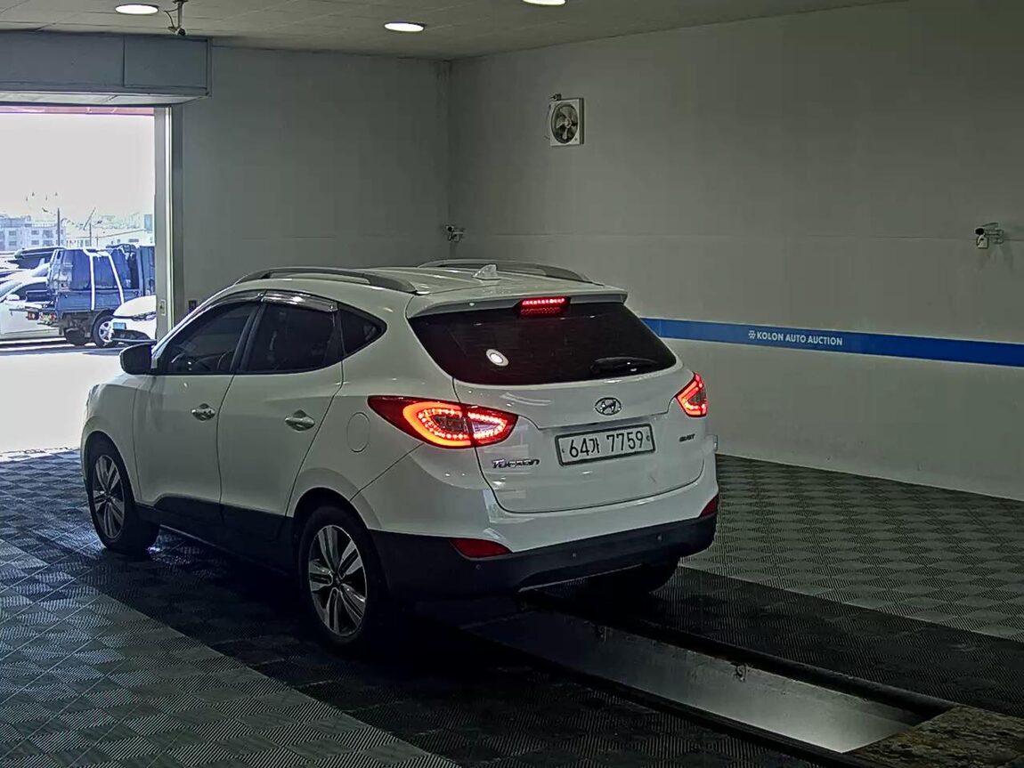 HYUNDAI NEW TUCSON ix DIESEL R2.0 2WD SMART SPECIAL 2015 - zdjęcie 6