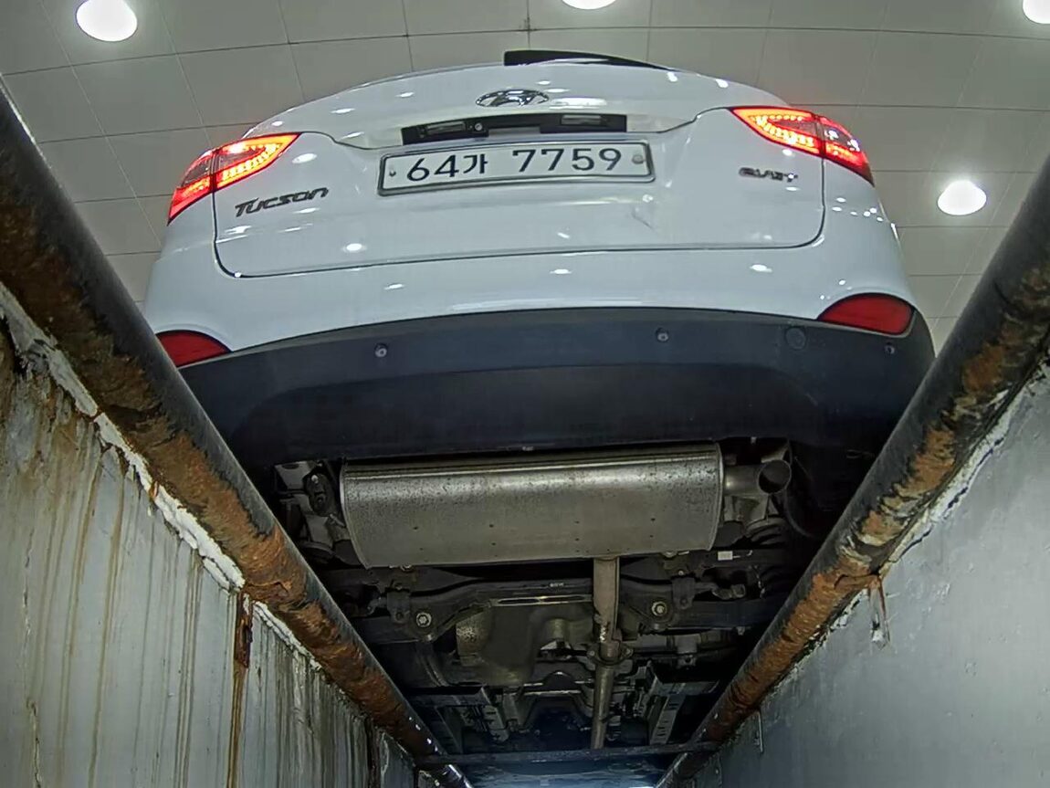 HYUNDAI NEW TUCSON ix DIESEL R2.0 2WD SMART SPECIAL 2015 - zdjęcie 8