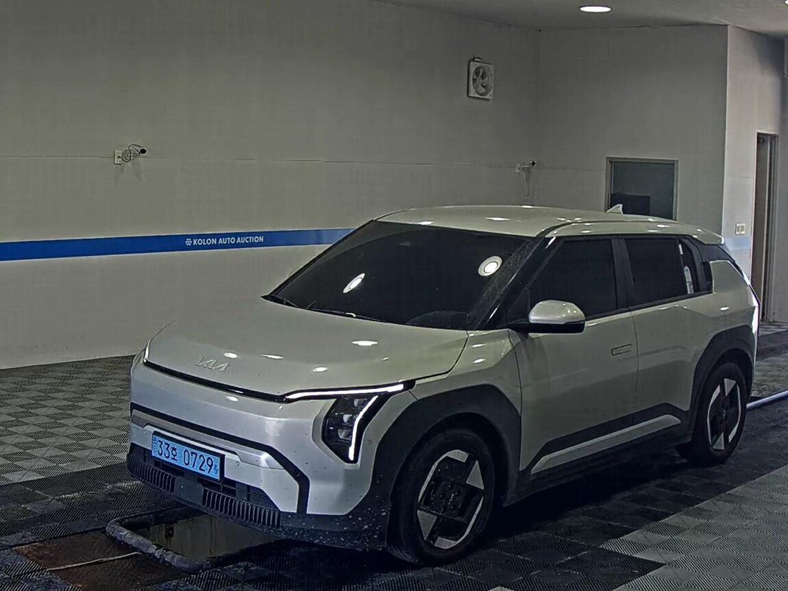 KIA EV3 LONG RANGE AIR 2025 - zdjęcie 2