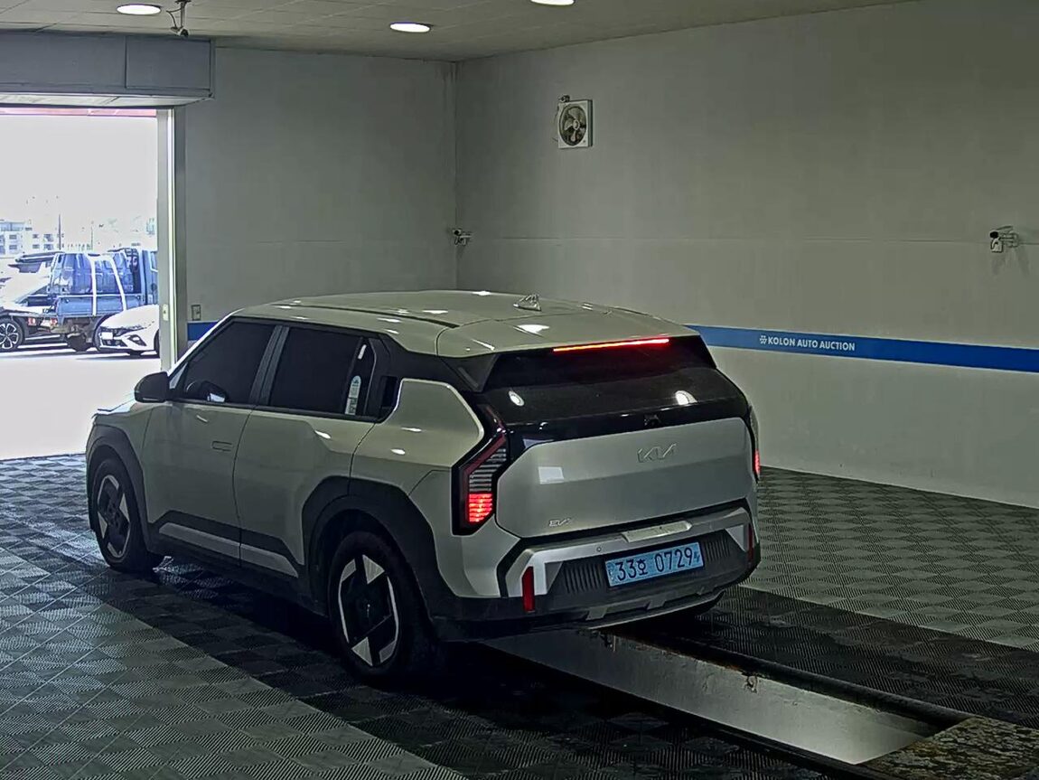 KIA EV3 LONG RANGE AIR 2025 - zdjęcie 6