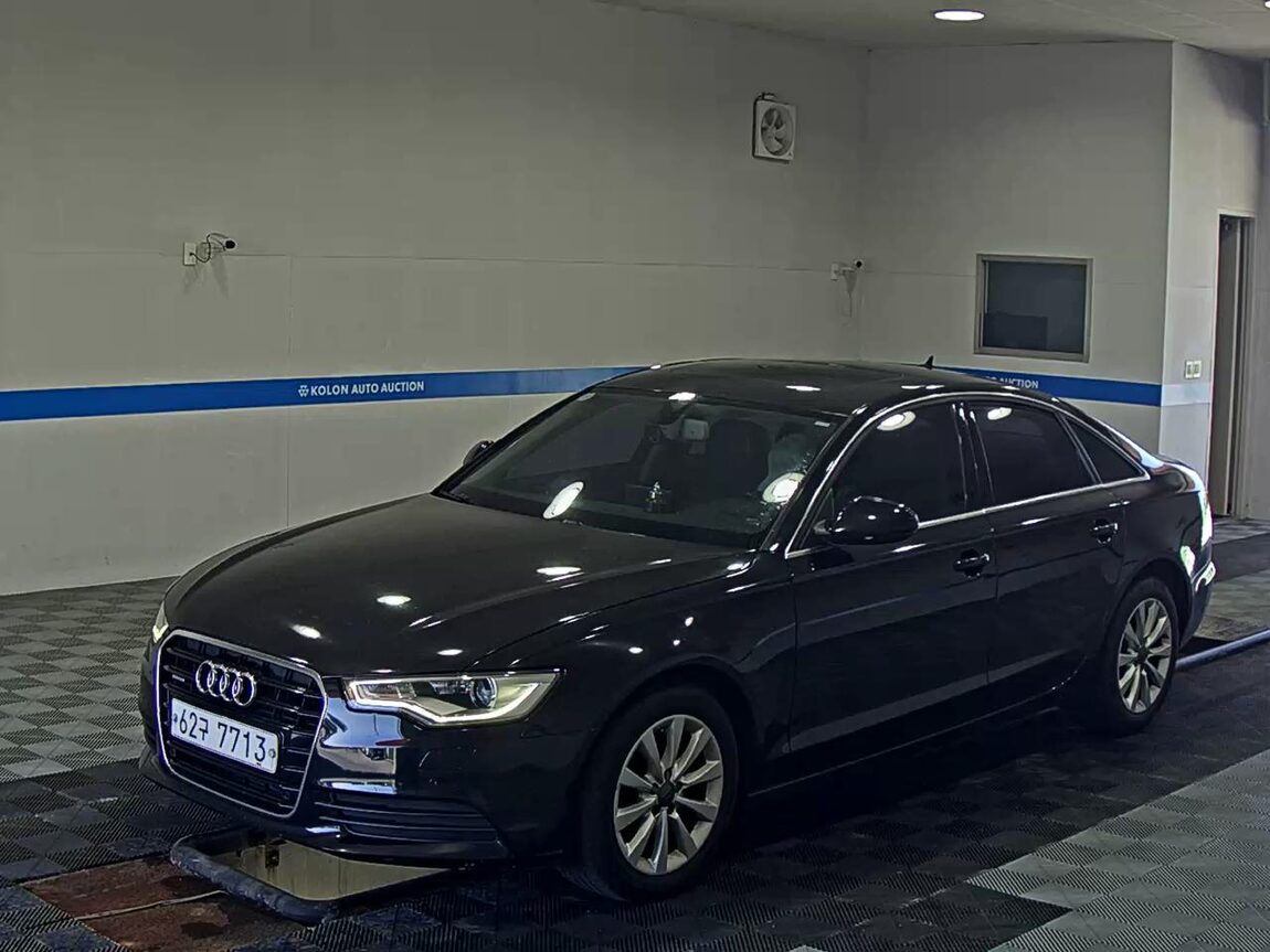 AUDI A6 (4TH GEN) 2.0 TDI 2013 - zdjęcie 2