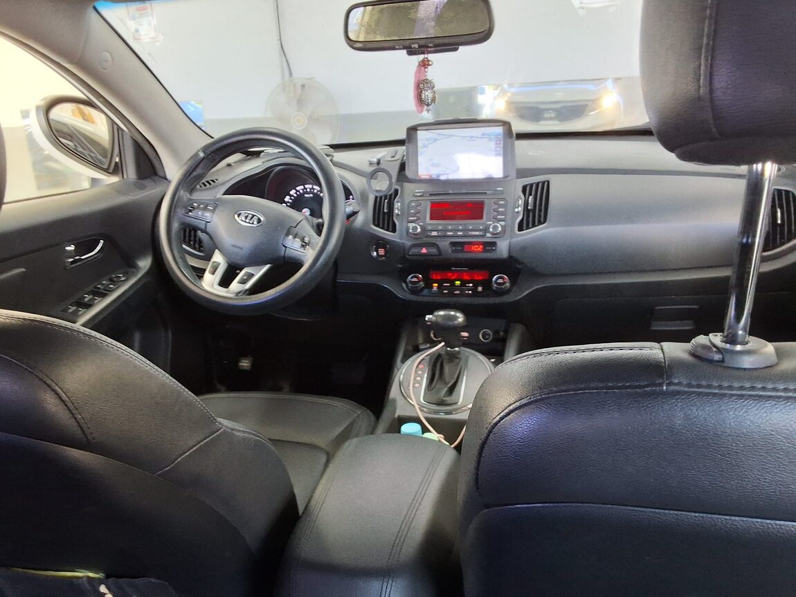 KIA SPORTAGE R DIESEL R2.0 2WD TLX LUXURY MODEL 2012 - zdjęcie 11