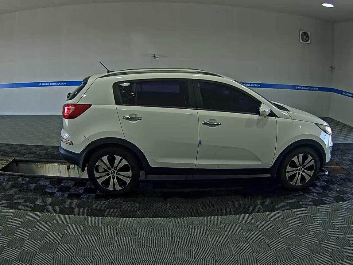 KIA SPORTAGE R DIESEL R2.0 2WD TLX LUXURY MODEL 2012 - zdjęcie 4