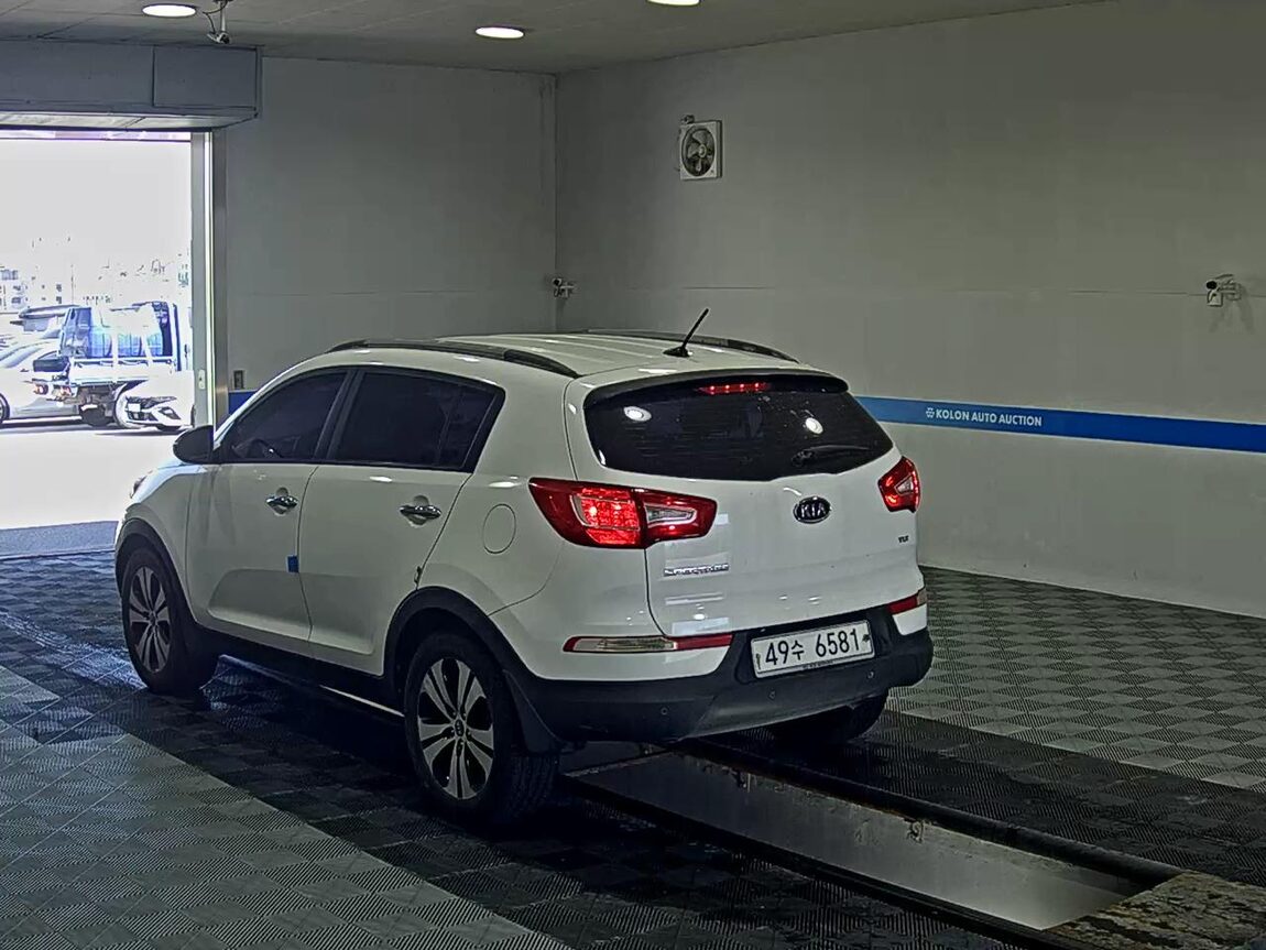 KIA SPORTAGE R DIESEL R2.0 2WD TLX LUXURY MODEL 2012 - zdjęcie 6