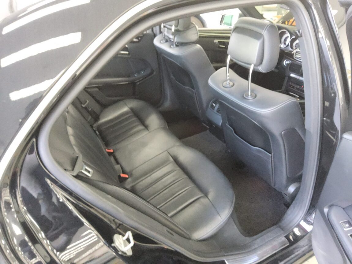 MERCEDES-BENZ E-CLASS (4TH GEN) E300 4MATIC AVANTGARDE 2015 - zdjęcie 13