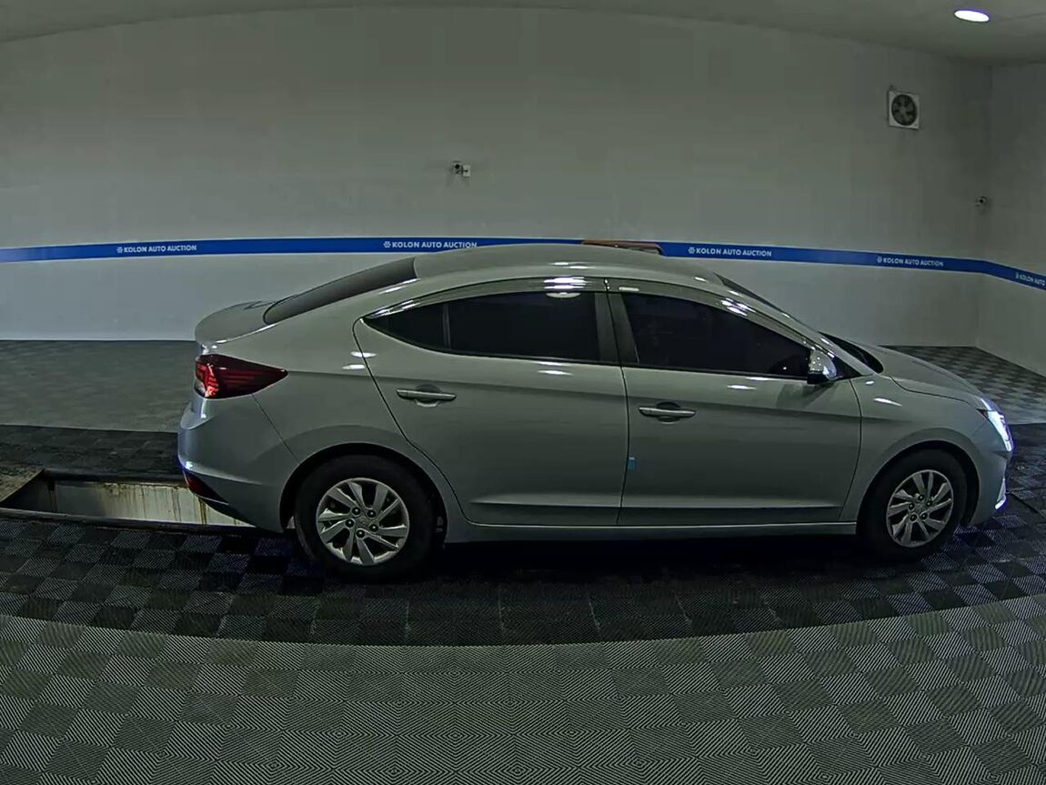 HYUNDAI THE NEW AVANTE AD 1.6 GASOLINE STYLE 2020 - zdjęcie 4