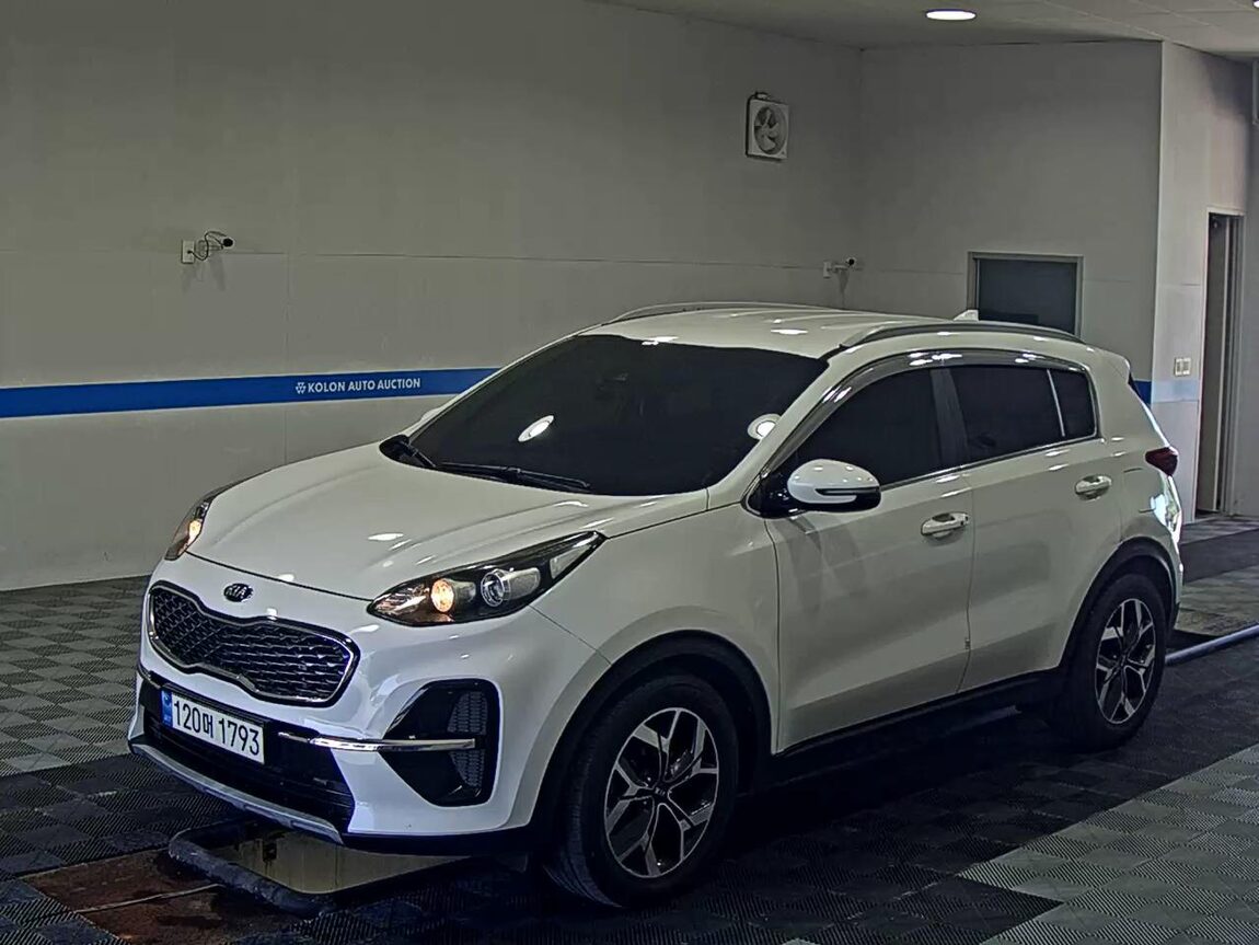 KIA SPORTAGE THE BOLD R2.0 DIESEL 2WD PRESTIGE 2021 - zdjęcie 2