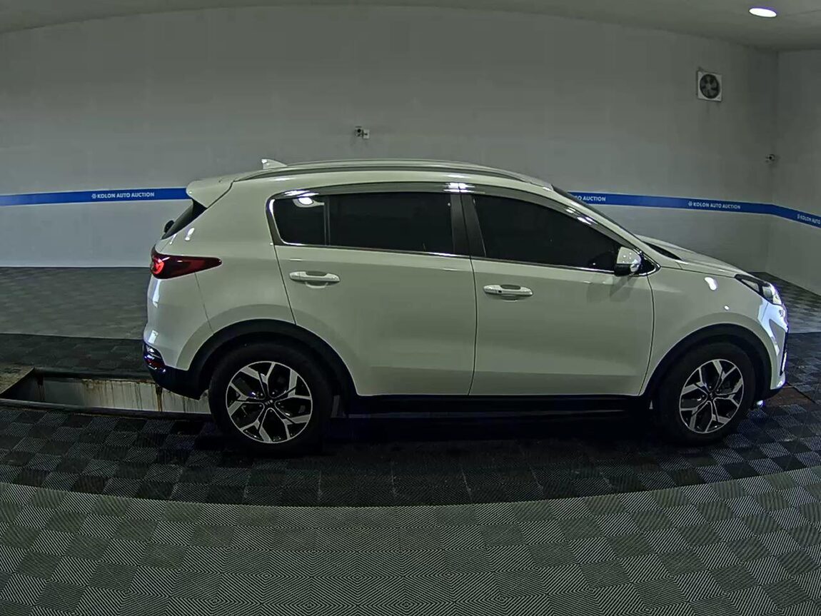 KIA SPORTAGE THE BOLD R2.0 DIESEL 2WD PRESTIGE 2021 - zdjęcie 4