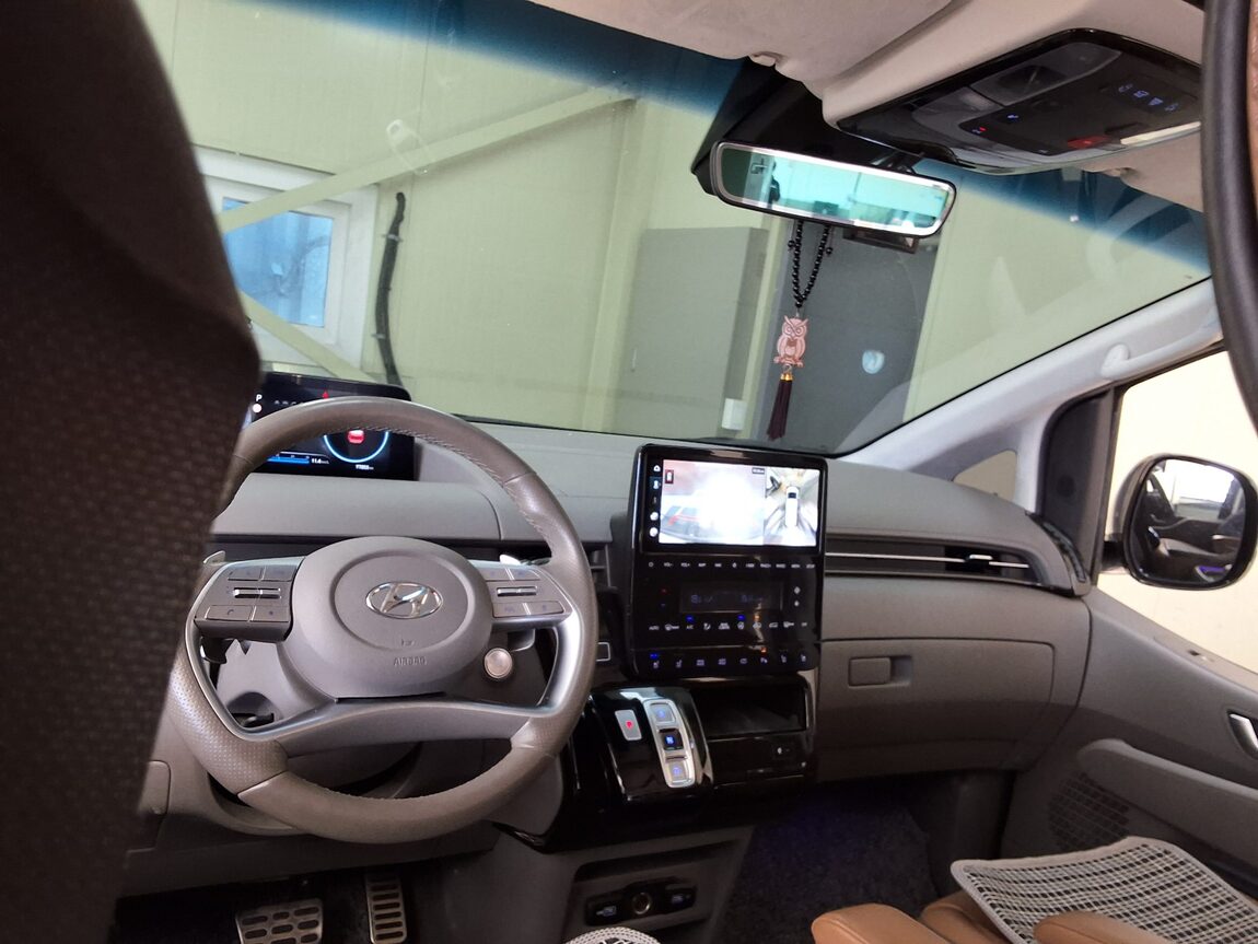 HYUNDAI STARIA 2.2 DIESEL CAMPER 4-SEATER 4WD PRESTIGE 2023 - zdjęcie 12