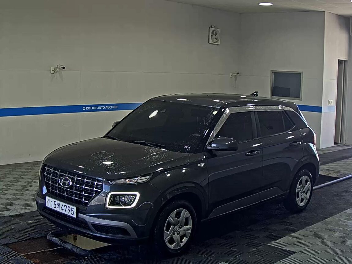 HYUNDAI VENUE 1.6 GASOLINE SMART 2020 - zdjęcie 2