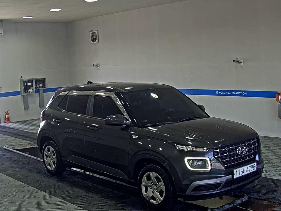 HYUNDAI VENUE 1.6 GASOLINE SMART 2020 - zdjęcie 3