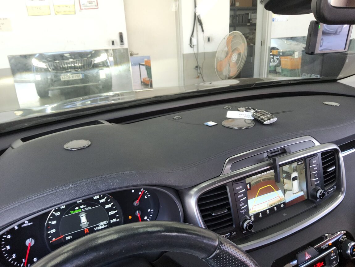 KIA THE NEW SORENTO DIESEL R2.2 4WD MASTER 2019 - zdjęcie 18