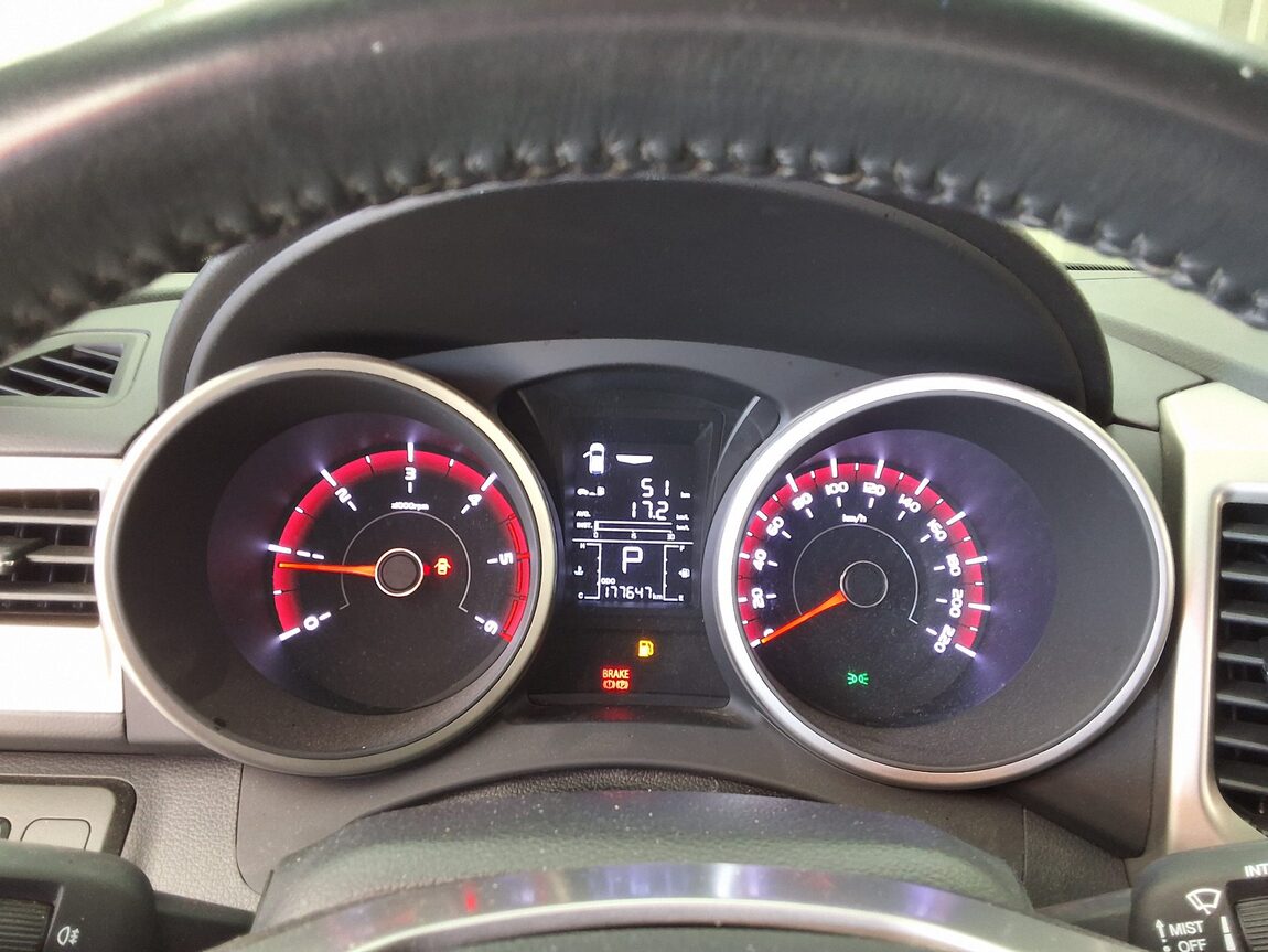KG MOBILITY (SSANGYONG) TIVOLI DIESEL 2WD LX 2016 - zdjęcie 10