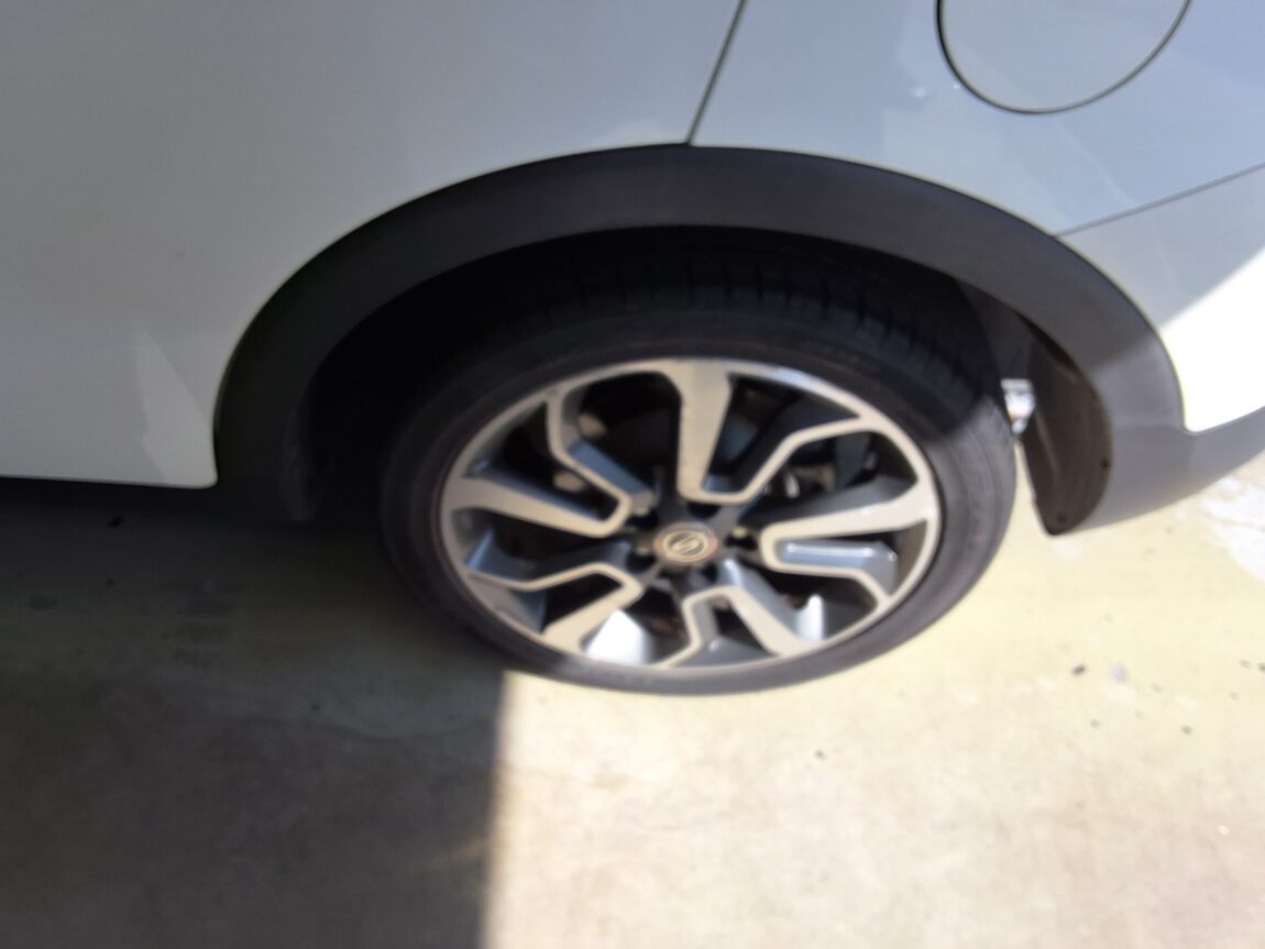 KG MOBILITY (SSANGYONG) TIVOLI DIESEL 2WD LX 2016 - zdjęcie 20