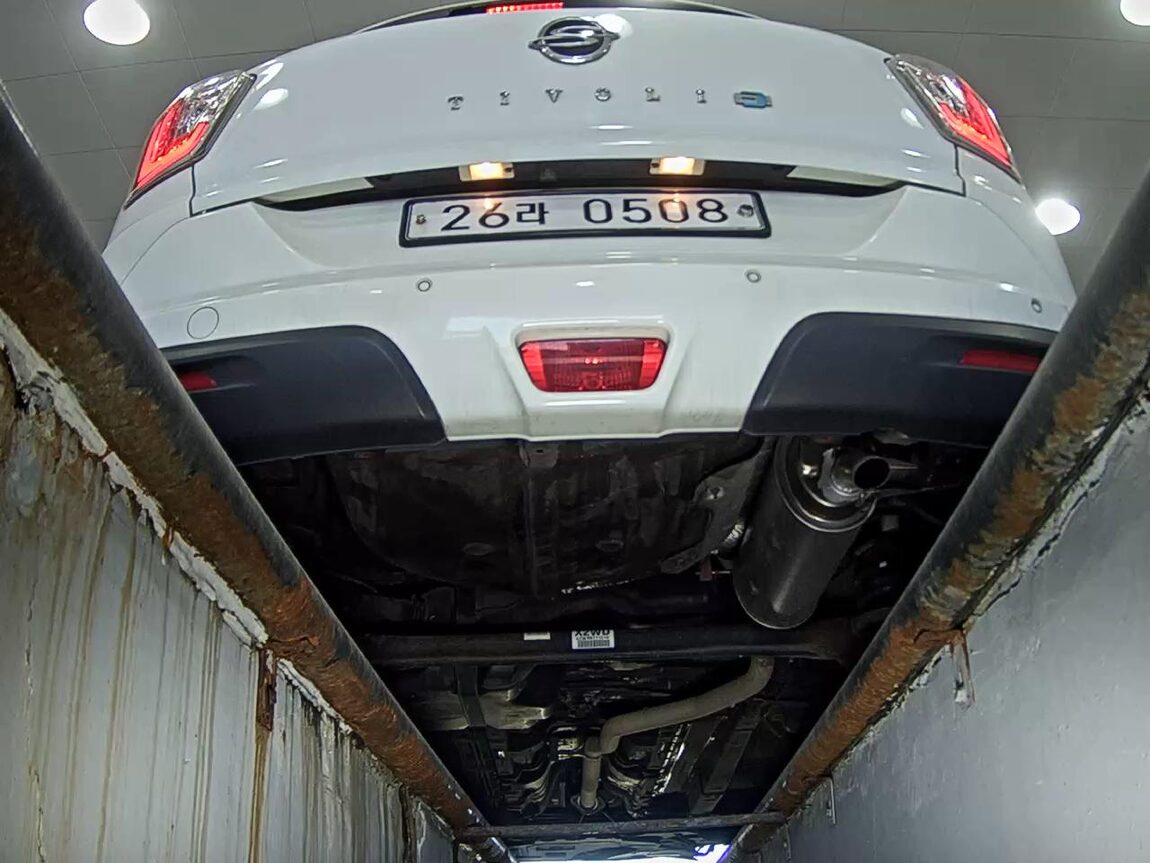 KG MOBILITY (SSANGYONG) TIVOLI DIESEL 2WD LX 2016 - zdjęcie 8