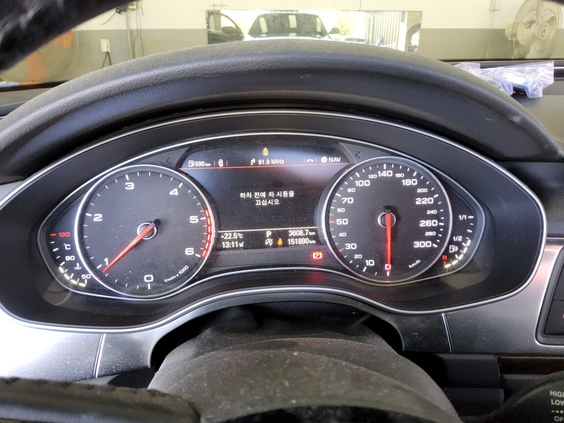 AUDI A6 (4TH GEN) 2.0 TDI 2014 - zdjęcie 9