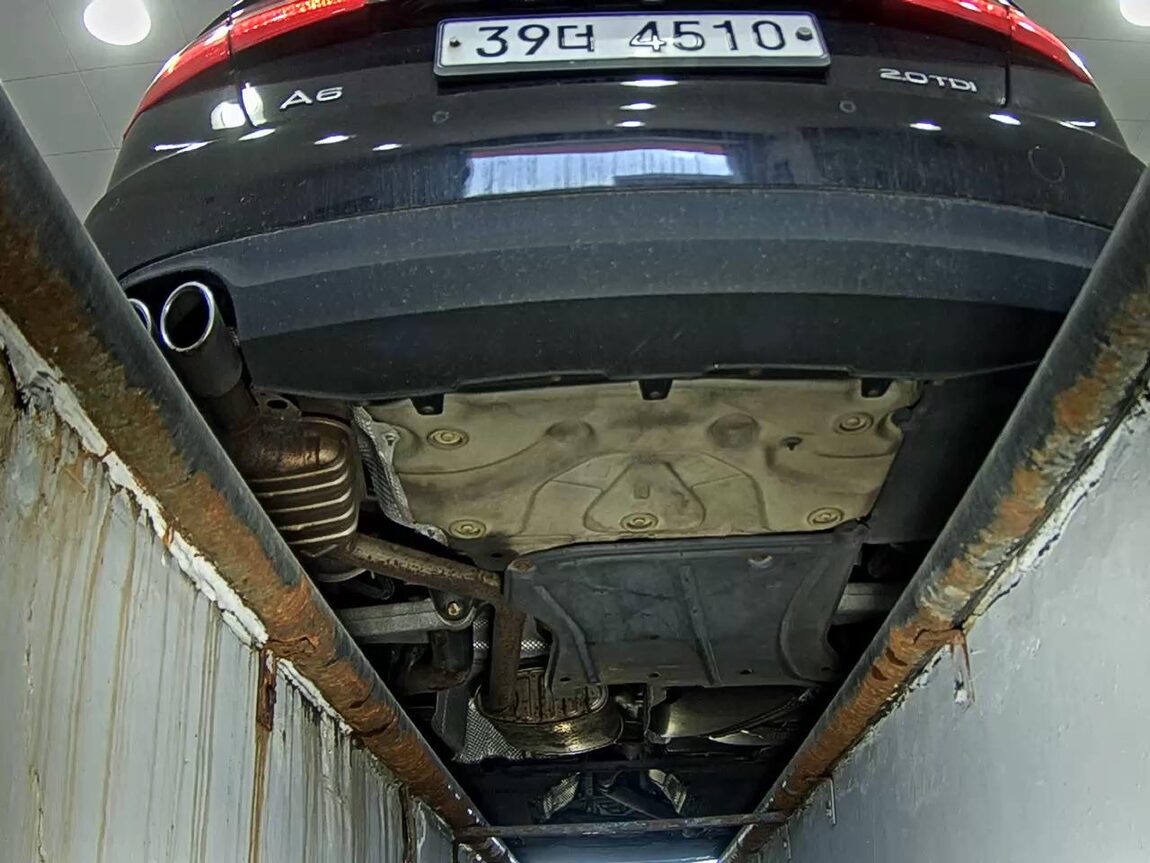 AUDI A6 (4TH GEN) 2.0 TDI 2014 - zdjęcie 8