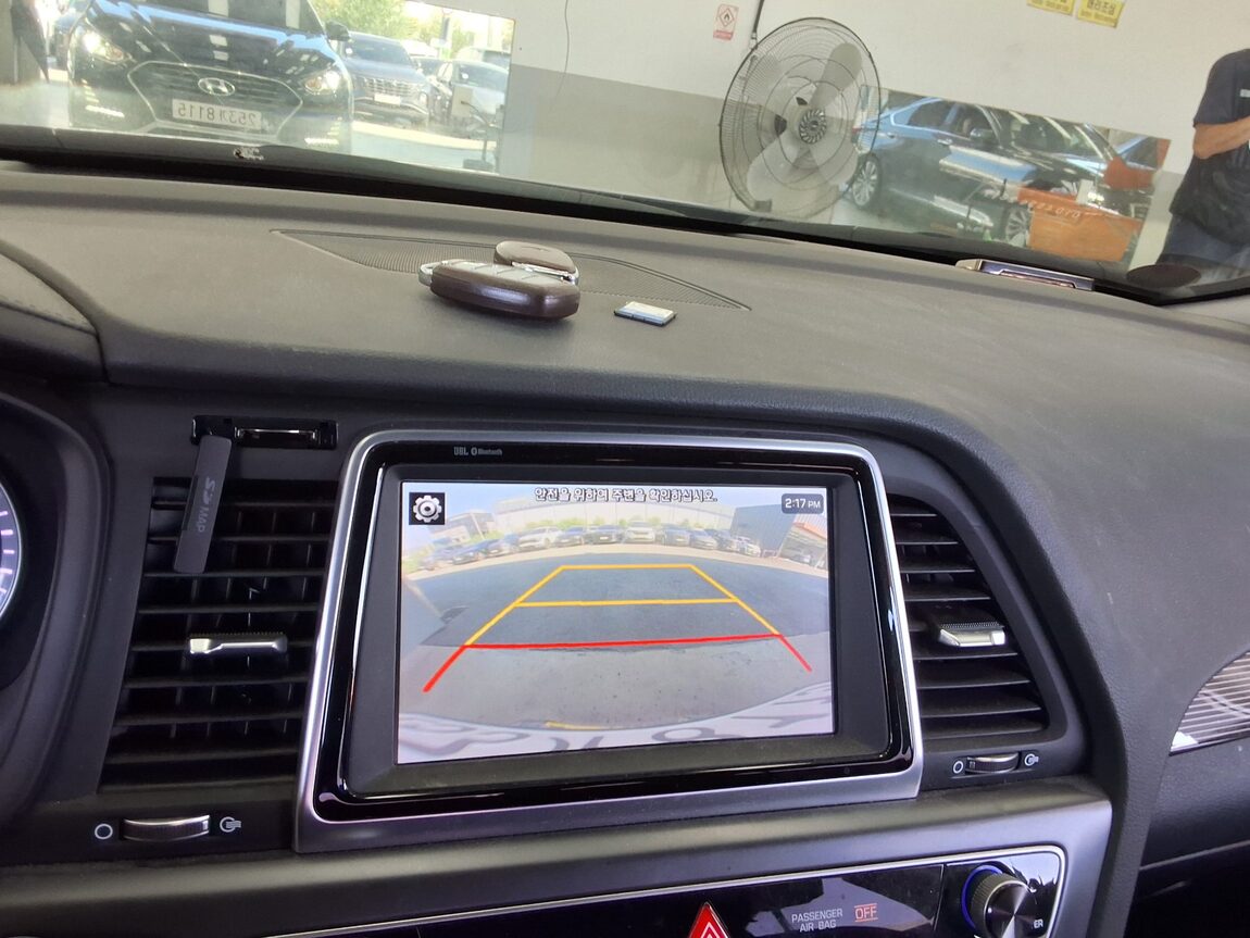 HYUNDAI LF SONATA NEW RISE 2.0 CVVL PREMIUM SPECIAL 2019 - zdjęcie 18