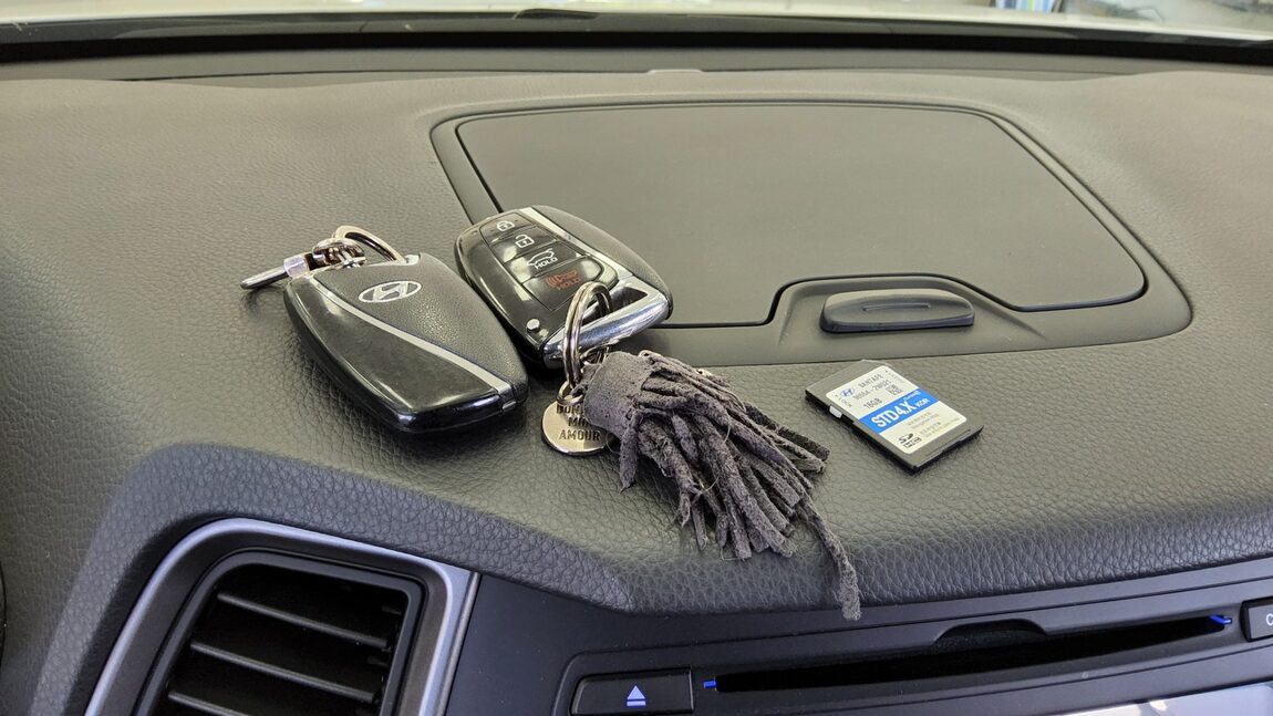 HYUNDAI SANTA FE THE PRIME DIESEL R2.0 2WD EXCLUSIVE 2016 - zdjęcie 20