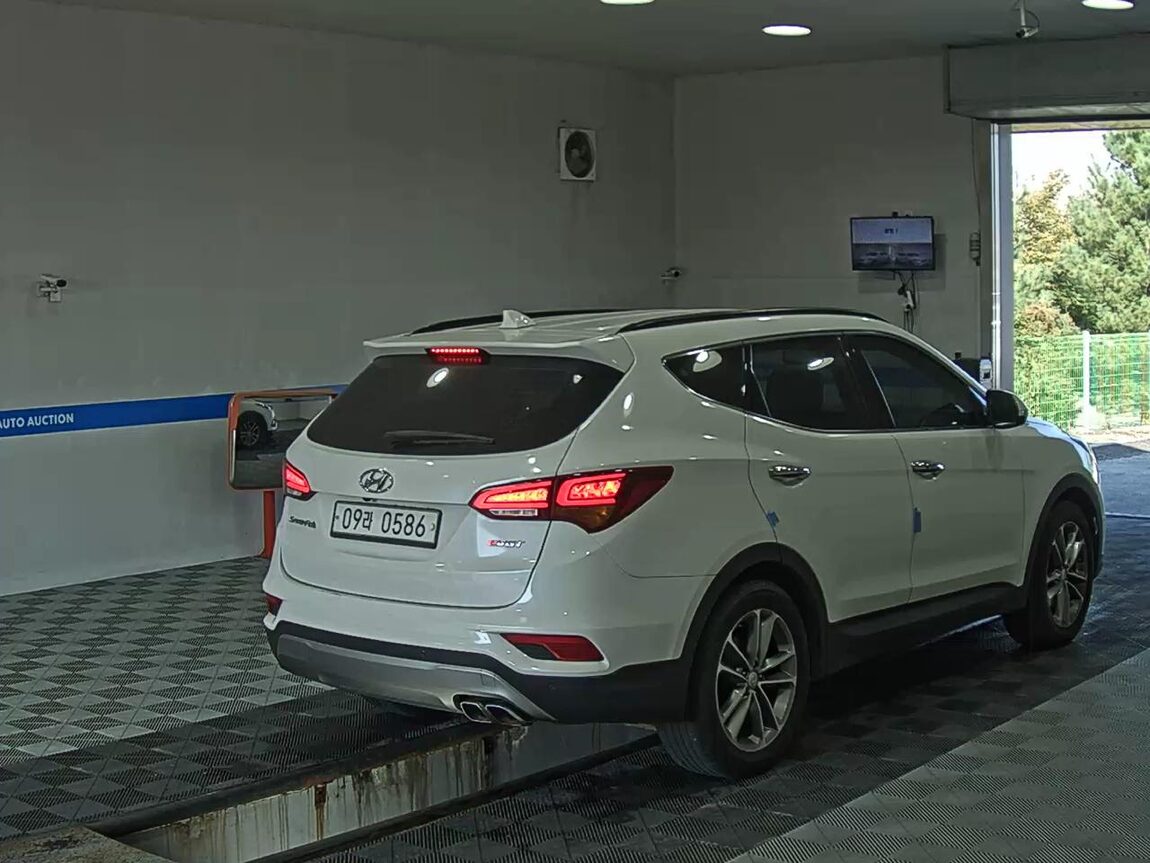 HYUNDAI SANTA FE THE PRIME DIESEL R2.0 2WD EXCLUSIVE 2016 - zdjęcie 5