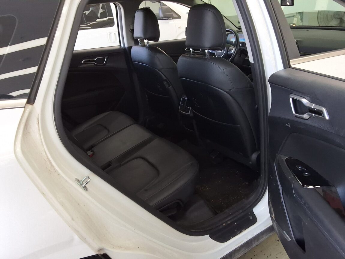 KIA THE ALL NEW SPORTAGE 1.6 GASOLINE 2WD NOBLESSE 2022 - zdjęcie 13