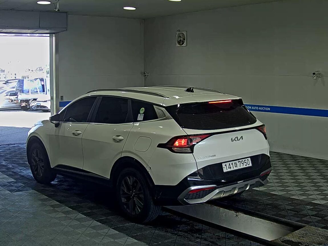KIA THE ALL NEW SPORTAGE 1.6 GASOLINE 2WD NOBLESSE 2022 - zdjęcie 6