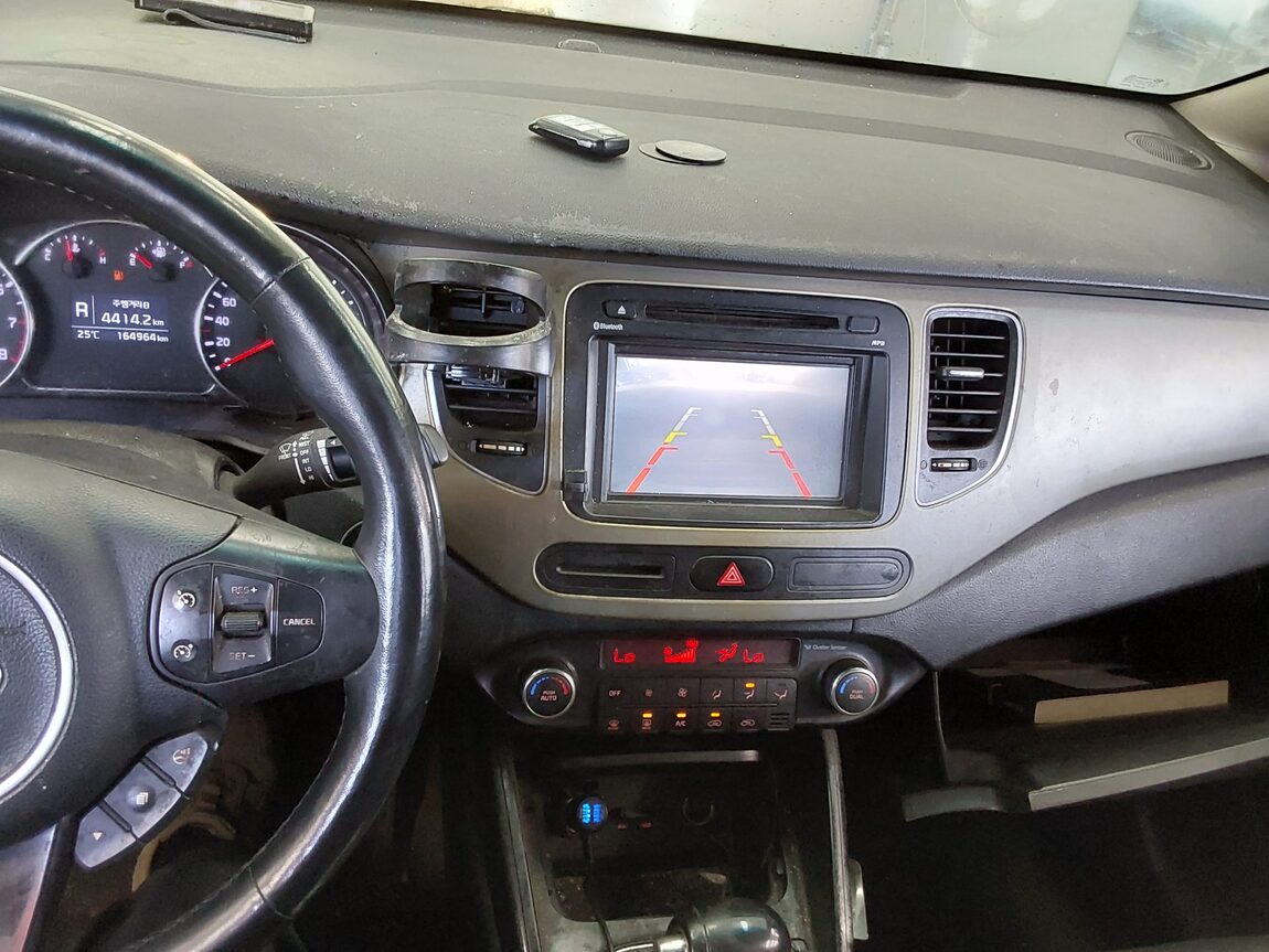 KIA ALL NEW CARENS 2.0 LPI PRESTIGE 2014 - zdjęcie 17