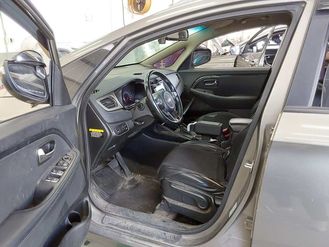 KIA ALL NEW CARENS 2.0 LPI PRESTIGE 2014 - zdjęcie 10