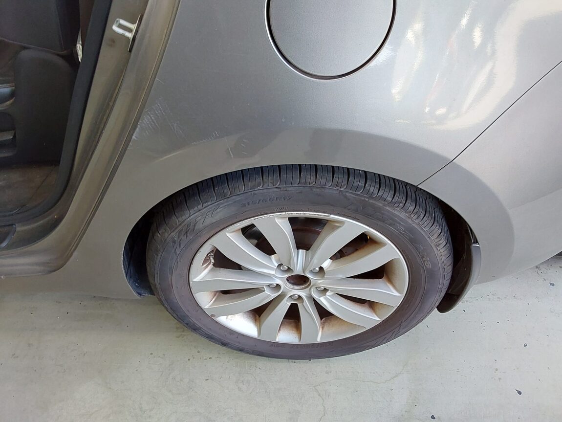 KIA ALL NEW CARENS 2.0 LPI PRESTIGE 2014 - zdjęcie 21
