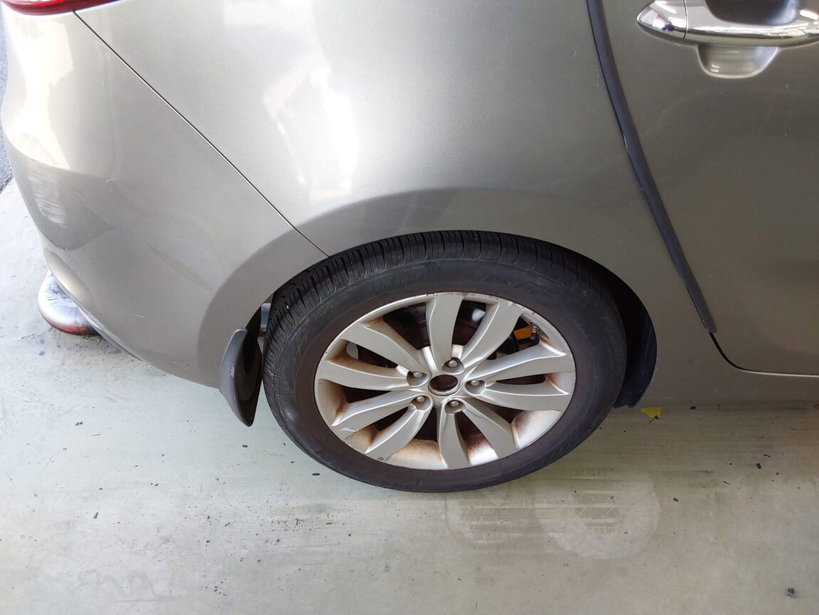 KIA ALL NEW CARENS 2.0 LPI PRESTIGE 2014 - zdjęcie 23