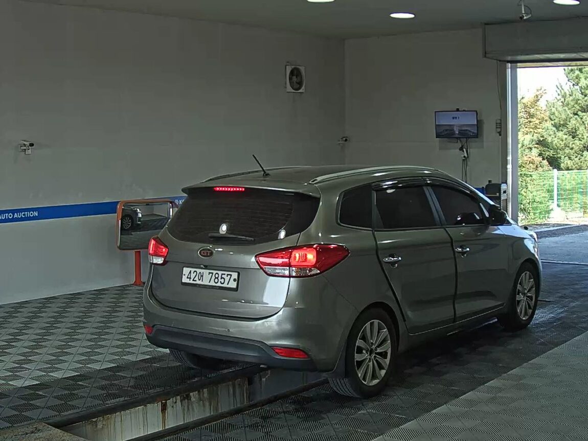 KIA ALL NEW CARENS 2.0 LPI PRESTIGE 2014 - zdjęcie 5
