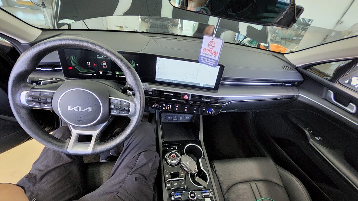 KIA THE NEW K5 (DL3) 2.0 GASOLINE PRESTIGE 2024 - zdjęcie 11