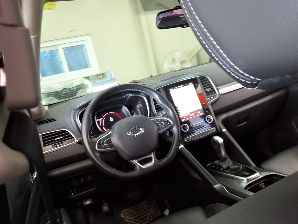 RENAULT (SAMSUNG) QM6 2.0 GDe 2WD LE 2019 - zdjęcie 12