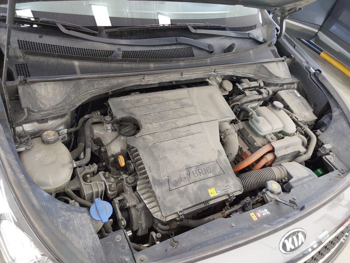 KIA NIRO 1.6 HYBRID PRESTIGE 2017 - zdjęcie 19