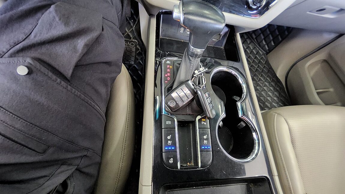 KIA THE NEW CARNIVAL 9-SEATER DIESEL PRESTIGE 2019 - zdjęcie 19